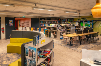 Mediatheek zoekt vrijwilligers